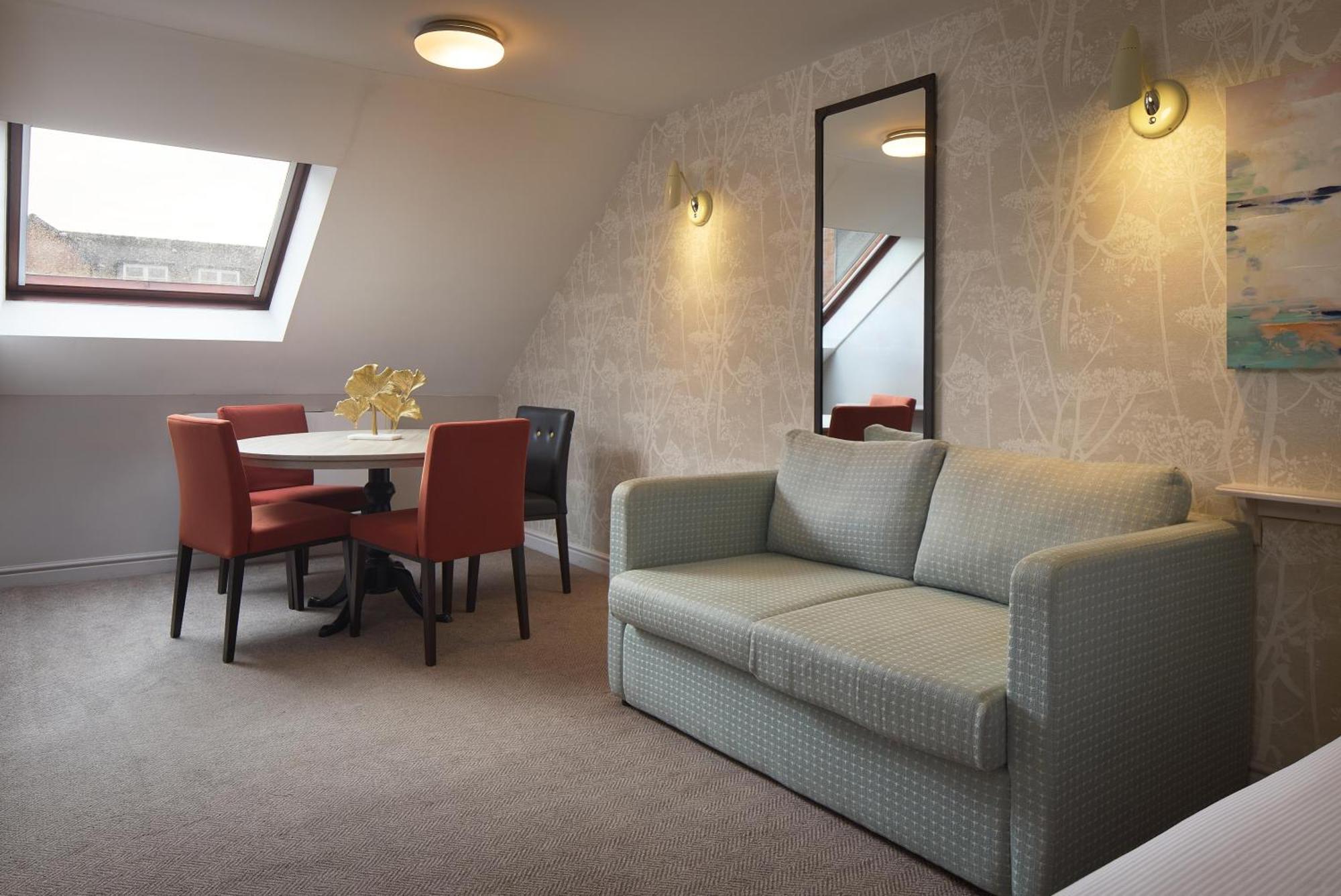 Doubletree By Hilton York — Photos 1